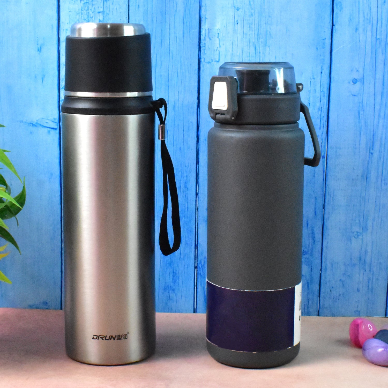 Stainless Steel Vacuum Water Bottle Approx 700ml (1 Pc) Stainless Steel Vacuum Water Bottle Approx 700ml (1 Pc)